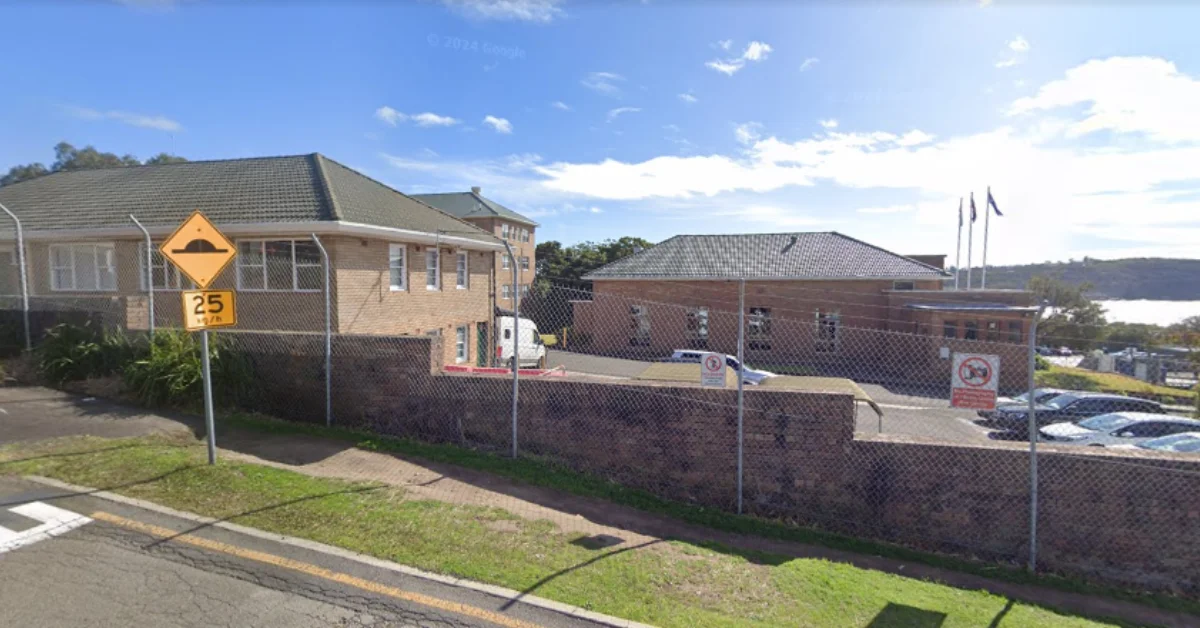 hmas penguin